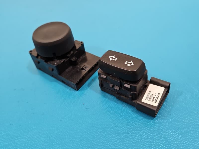 Przełącznik 2 elementy regulacji fotela przód lewy Opel Insignia A 13285104