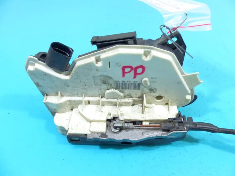 Zamek przód prawy Vw Passat CC EUROPA 6 pin 5N1837016F