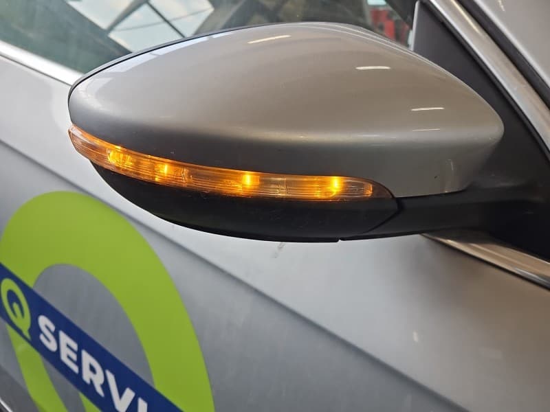 Lusterko prawe Vw Passat B7 7 pin europa