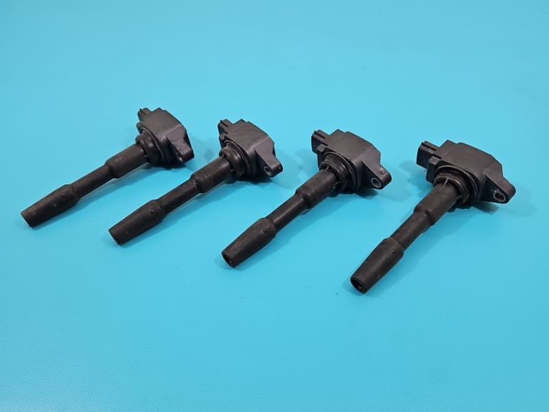 Cewka zapłonowa Renault Megane IV 1,2 Tce 4szt 3PIN 224332428R