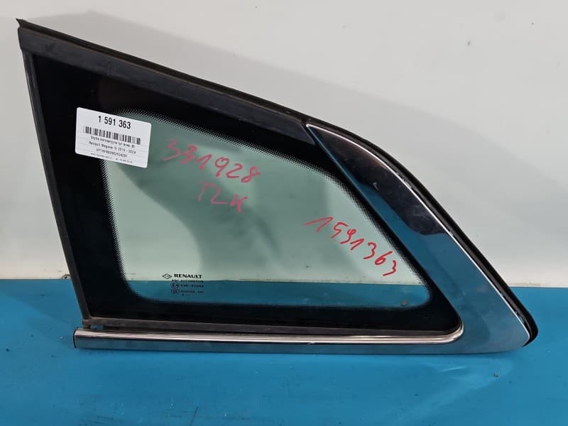 Szyba karoseryjna tył lewa Renault Megane IV kombi