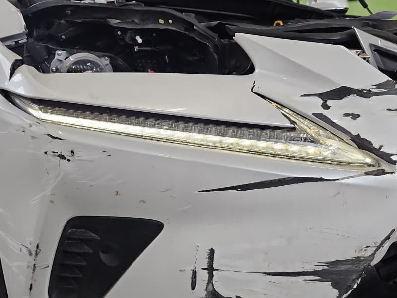 Światło jazdy dziennej prawe LEXUS NX I 14-21