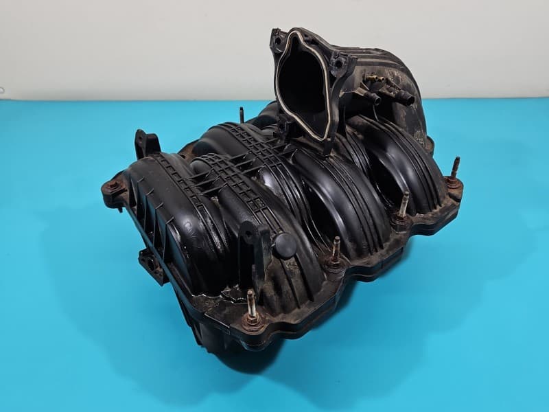 Kolektor ssący Jeep Cherokee KJ 3,7 V6