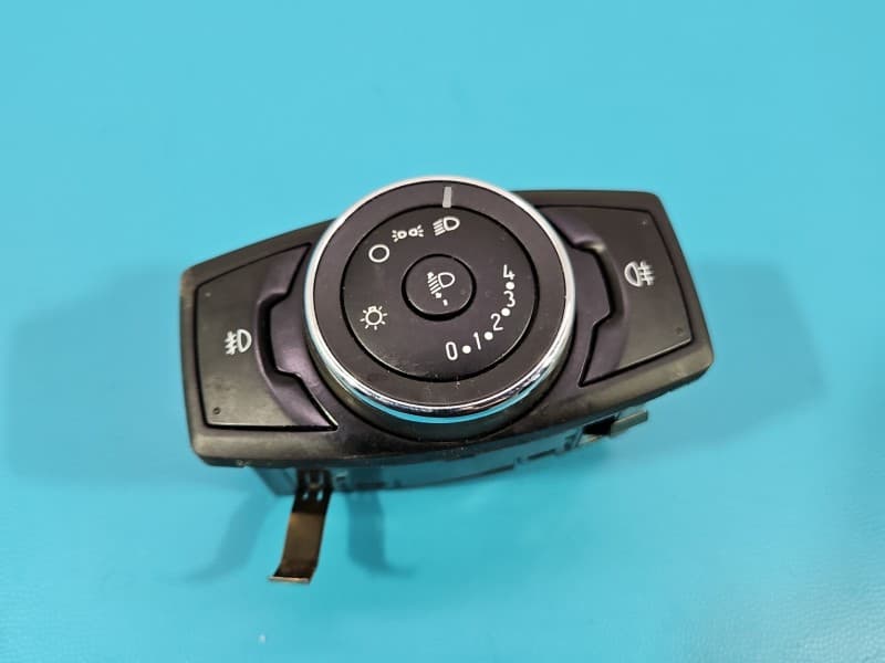 Przełącznik włącznik świateł Ford Transit MK8 13-17 BM5T-13A024-FE