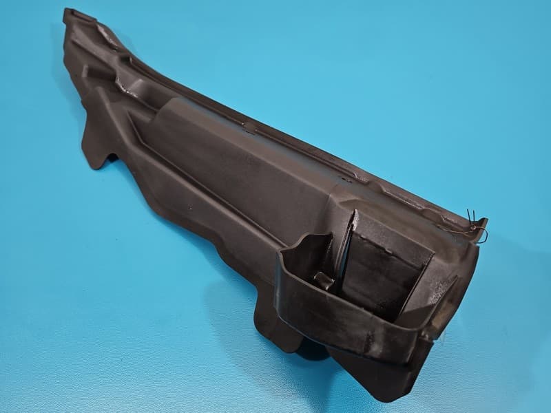 Osłona ZAŚLEPKA PLASTIK PL ZAŚLEPKA OSŁONA PODSZYBIA BMW X5 F15 9245595