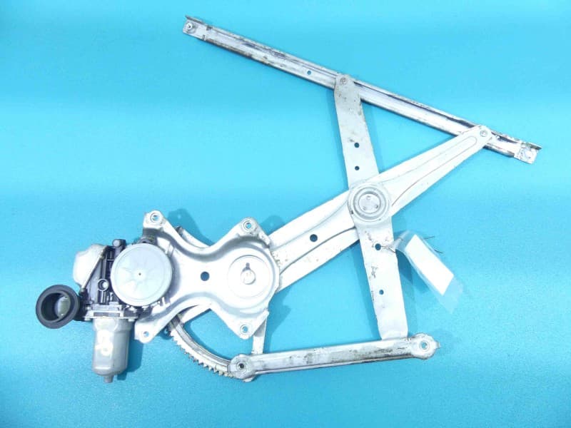 Podnośnik przód lewy SZYBY WINDA 85720-0T010 Toyota Highlander II 07-13 7pin 5d HB