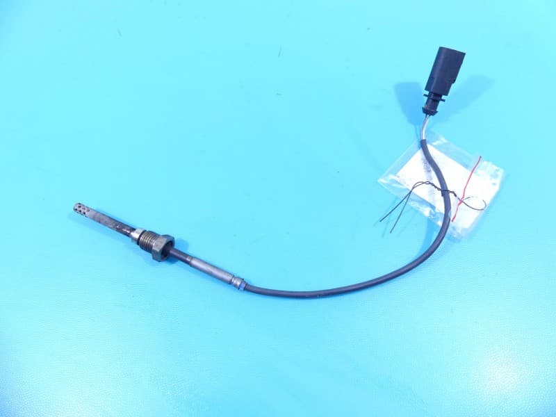 Czujnik temperatury spalin AUDI A4 B8 2,0 tdi 03L906088D