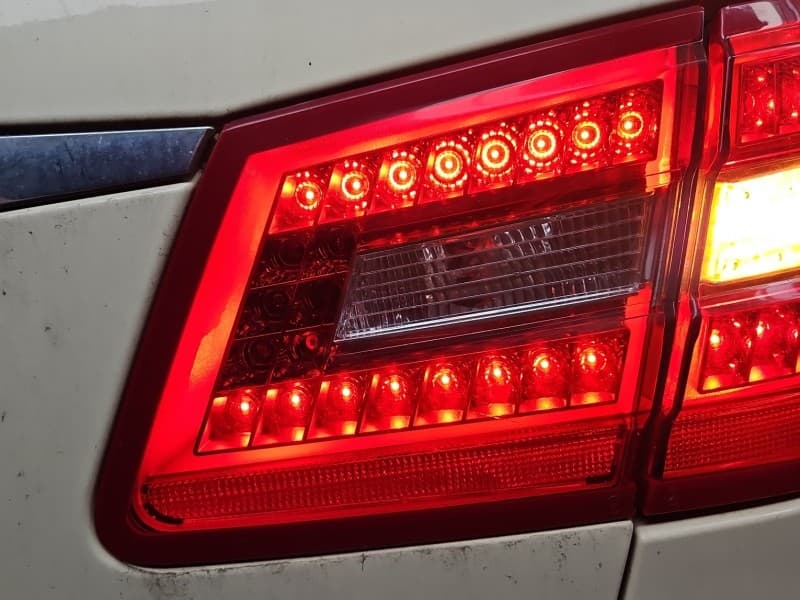 Lampa tył prawa klapy Mercedes W212 kombi EUROPA
