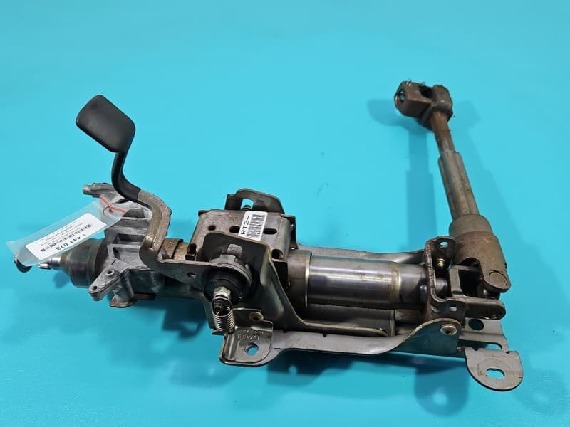 Kolumna kierownicza KRZYŻAK Chrysler Voyager V 07-16 05057950AD EUROPA