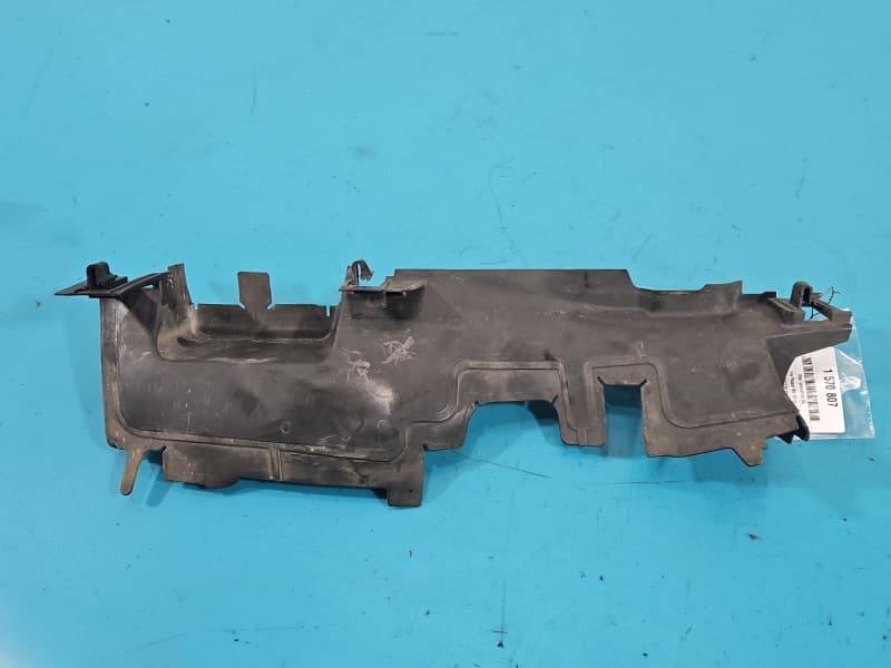 KIEROWNICA Wlot powietrza Vw Passat B8 2,0 tdi 3G0121284C