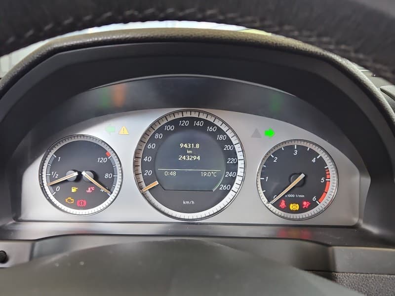 Licznik Mercedes W204 2.2 CDI A2C53257641 A2045403148 EUROPA