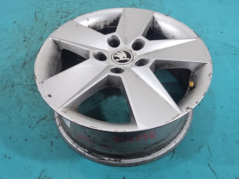 Felga aluminiowa 16" Skoda Octavia III alufelga 5E0601025H