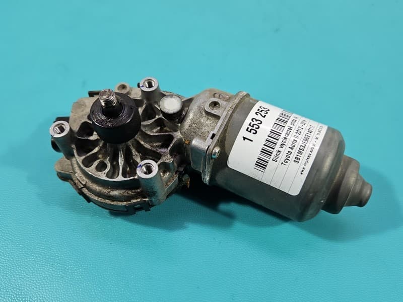 Silniczek Silnik wycieraczek przód Toyota Auris II 5PIN 85110-02340 AE159300-3562