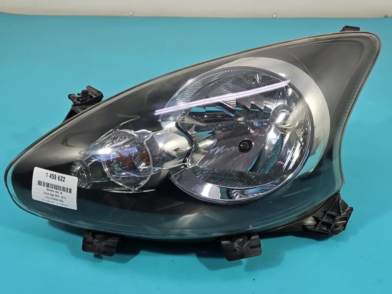 Reflektor lewy lampa przód Toyota Aygo I 05-14 EUROPA 81170-0H010
