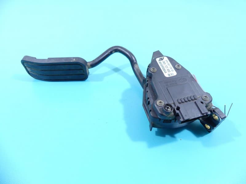 Pedał gazu potencjometr Ford Galaxy Mk1 1,9 tdi 7M1721603 6PV007770-03
