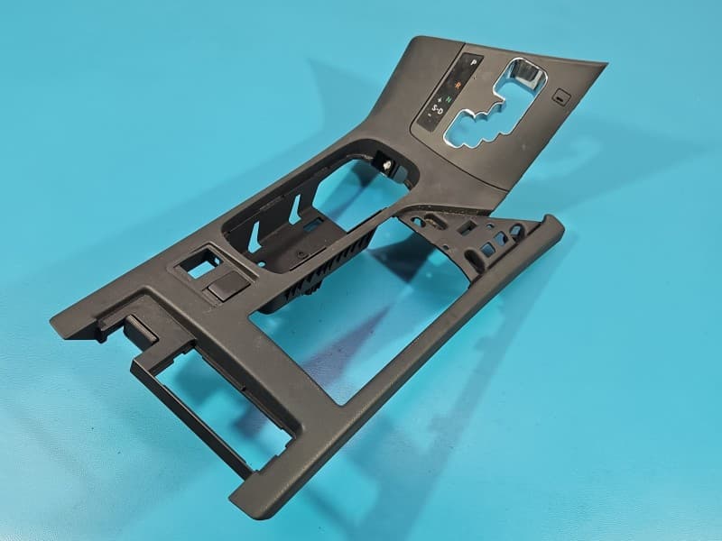 Osłona ZAŚLEPKA PLASTIK Tunelu środkowego LEXUS RX III 08-15 58821-0E020