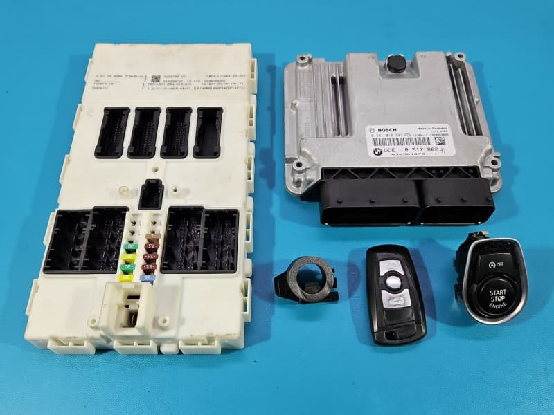 Komputer Sterownik silnika bmw F30 2,0d 0281018502 8517862