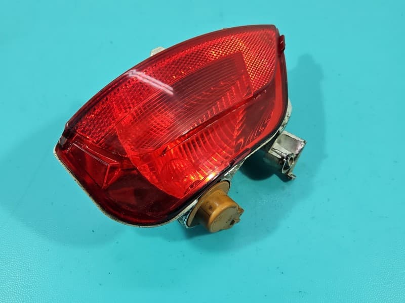 Lampa tył lewa zderzaka przeciwmgielna Renault Megane IV 265855907R