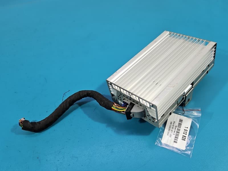 Wzmacniacz BMW X3 G01 2622686