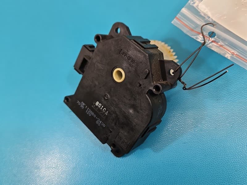 Silniczek nawiewu NAGRZEWNICY Honda Civic IX 113800-3430 EUROPA