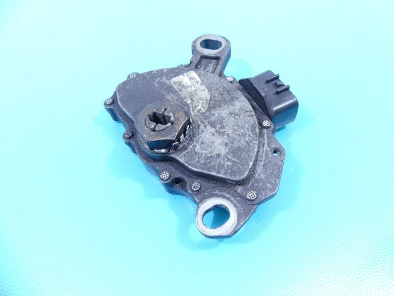 Nastawnik Alfa romeo 166 2,4 jtd 46757804 03FV718381