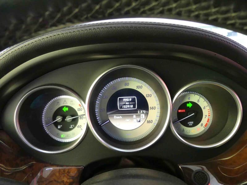 Licznik Mercedes CLS II C218 W218 218 4,7 V8 278922 A2189007402 EUROPA