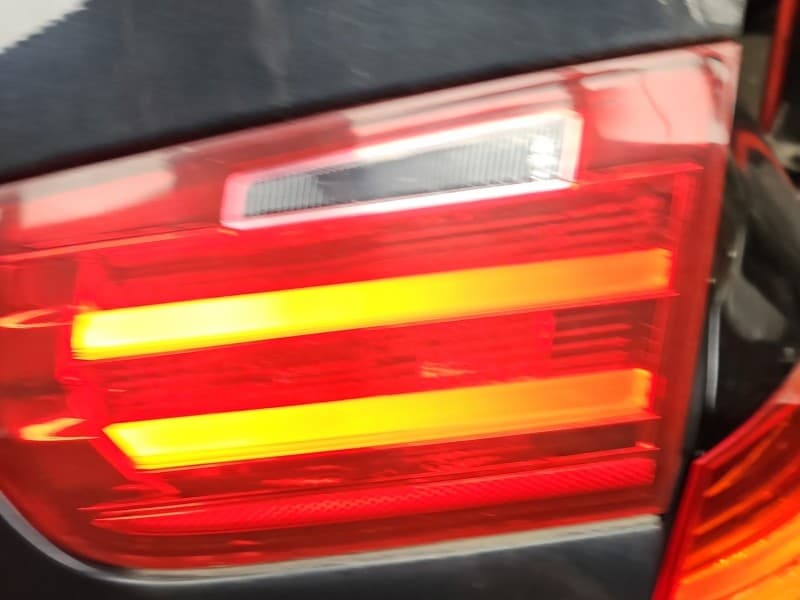 Lampa tył prawa klapy bmw F30 sedan EUROPA 7259916