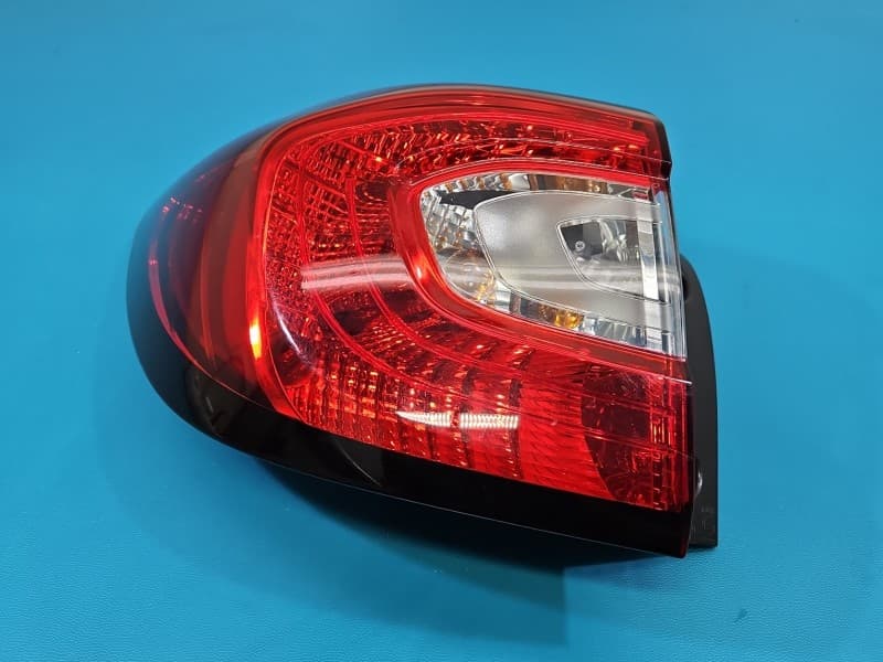 Lampa tył lewa błotnika Renault Captur I HB EUROPA 265558548P