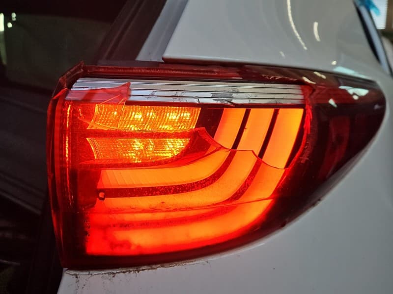 Lampa tył prawa błotnika Kia Sportage IV 15-21 HB EUROPA