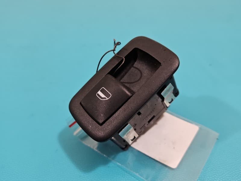Przełącznik szyb Dodge Caravan V 07-20 tył prawy EU 68110869AA