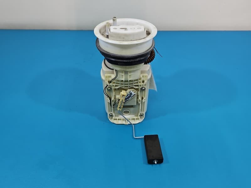 pompka Pompa paliwa Skoda Octavia I 1,8 T 1J0919051H 4pin