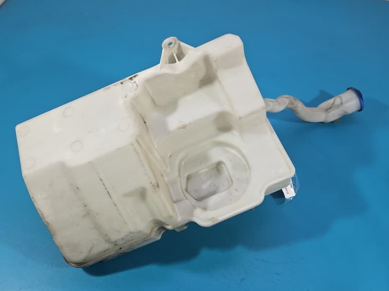 Zbiornik Zbiorniczek płynu spryskiwacza Volvo XC60 I 08- 30753424