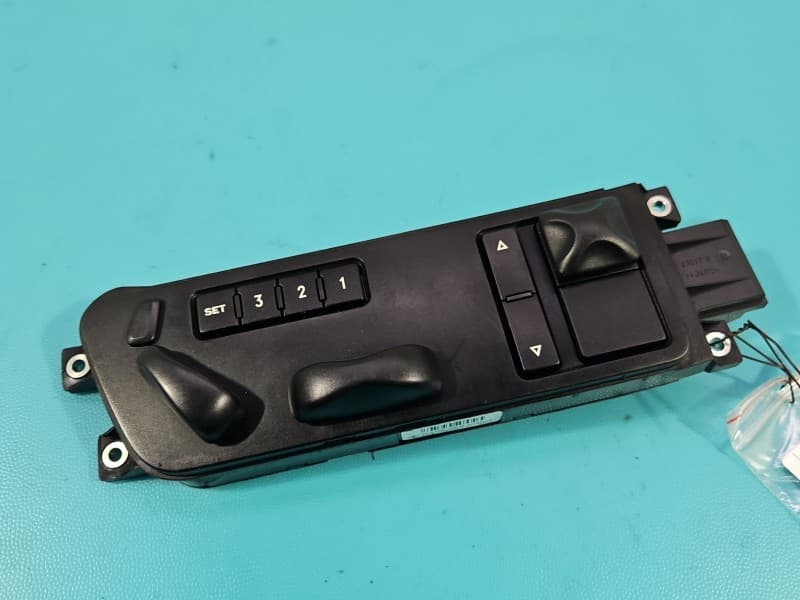 Przełącznik regulacji fotela przód prawy Porsche Cayenne I 9P 7L5959766B