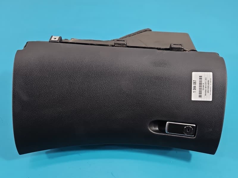 Schowek pasażera Mercedes W213 EUROPA A2136800091 GBFW213P