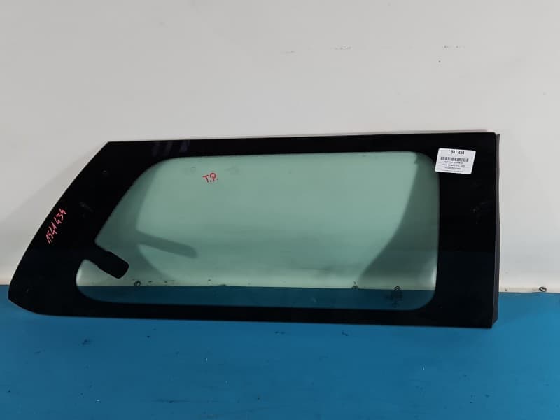 Szyba drzwi tył prawa Citroen C4 Cactus 14-20 HB