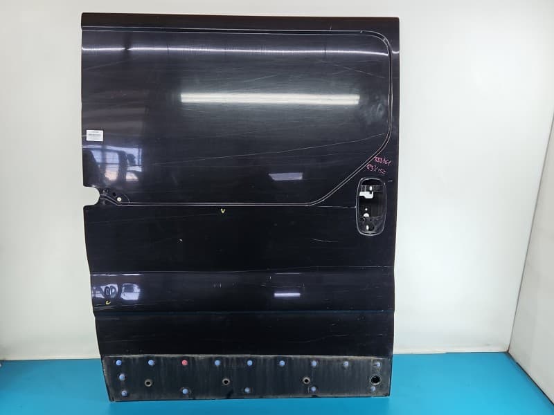 Drzwi przesuwne prawe boczne Renault Trafic II TED68