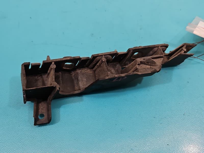 Ślizg zderzaka przód lewy AUDI A6 C7 4G0807283