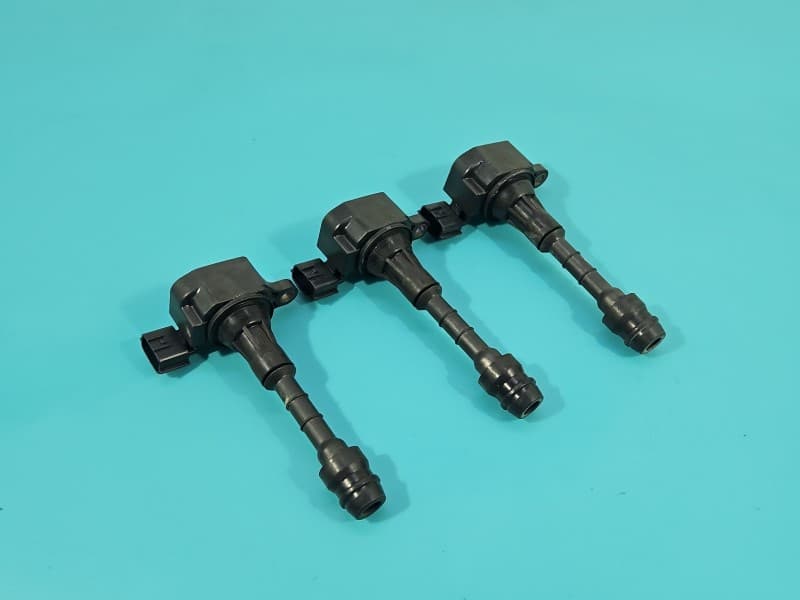 Cewka zapłonowa Infiniti FX I 3,5 V6 po 3 sztuki 22448-AL615