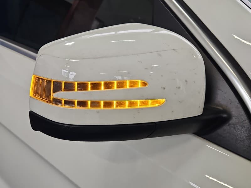 Lusterko prawe Mercedes GL II X166 Europa /Lakier: 650 / 8+10pin / Składane elektrycznie. europa
