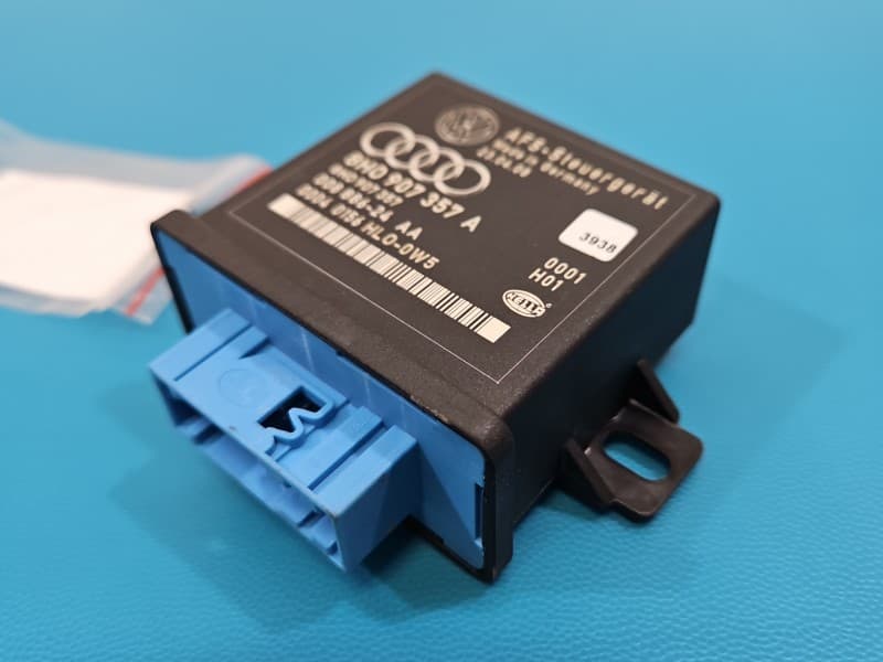 Sterownik moduł ŚWIATEŁ AUDI A4 B8 8H0907357A