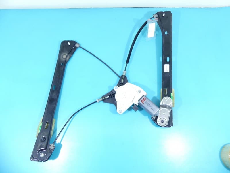 Podnośnik przód prawy SZYBY WINDA 5Q4959802B 3G0837462B Vw Passat B8 2PIN 5d kombi