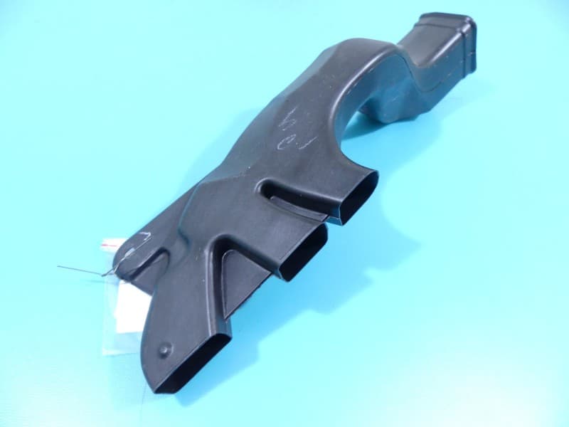 KIEROWNICA Wlot powietrza Volvo S90 II 16- 2,0 T5 31366412