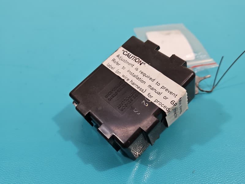 Sterownik moduł czujników zabezpieczenia szyb Toyota Camry VI XV30 01- 237000-2200