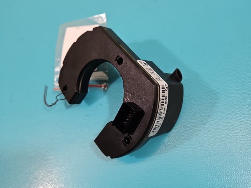Czujnik kąta skrętu Mercedes W211 0305459732 05112210