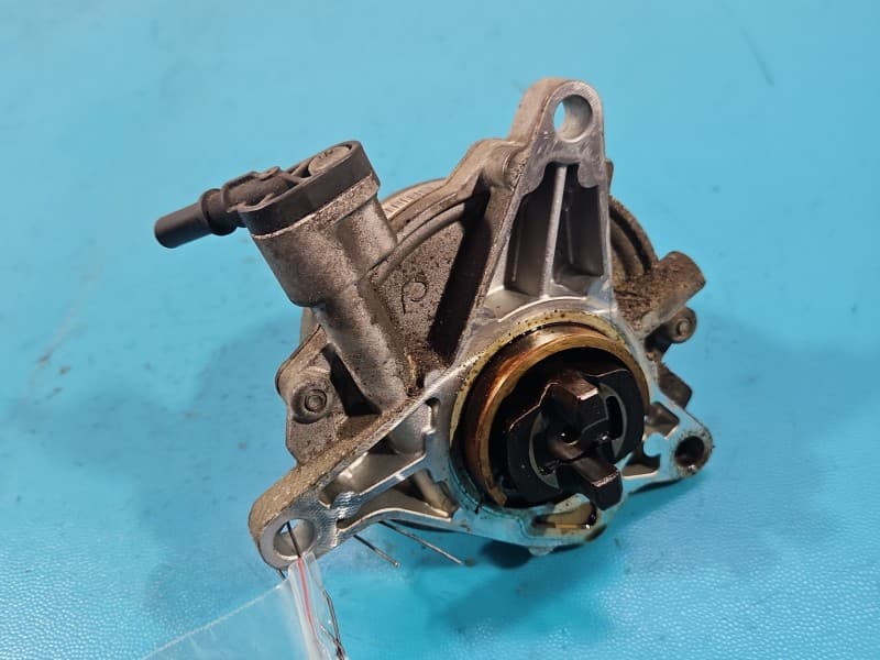 Pompa vacum Alfa Romeo Mito 1,4 T 955A2000 55221559