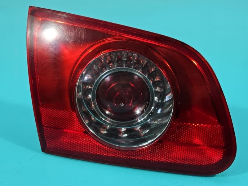 Lampa tył lewa klapy Vw Passat B6 kombi EUROPA 3C9945093