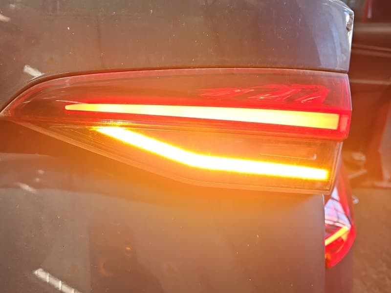 Lampa tył prawa klapy Skoda Octavia IV kombi EUROPA 5E7945308A