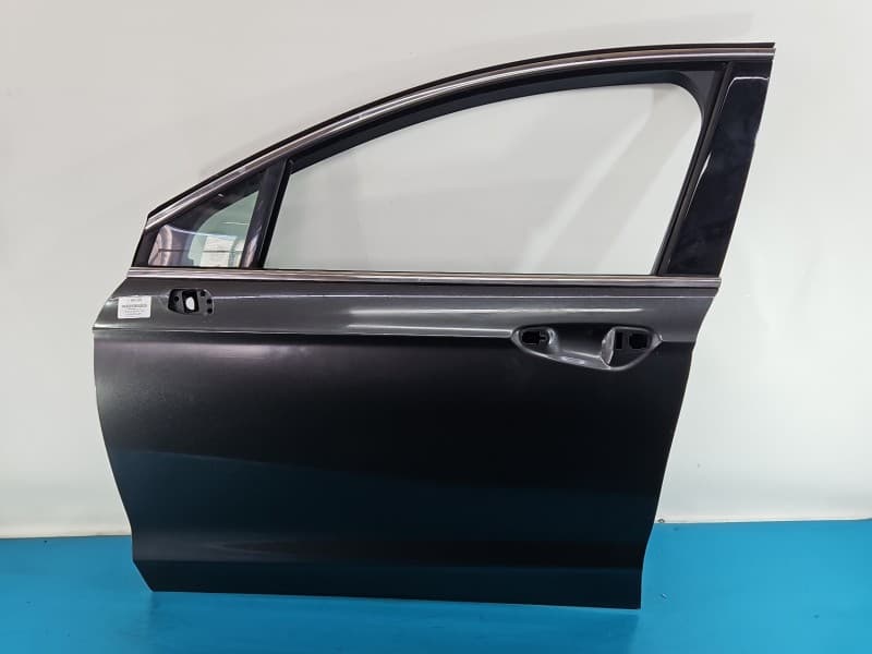 DRZWI PRZÓD LEWE KIEROWCY Ford Mondeo Mk5 4d ND