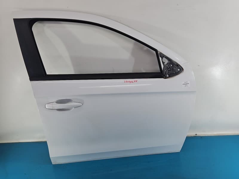 DRZWI PRZÓD PRAWE PASAŻERA Peugeot 301 4d EWP