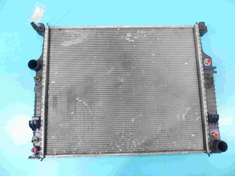 Chłodnica wody Mercedes GL I X164 4,7 V8 A2515000704